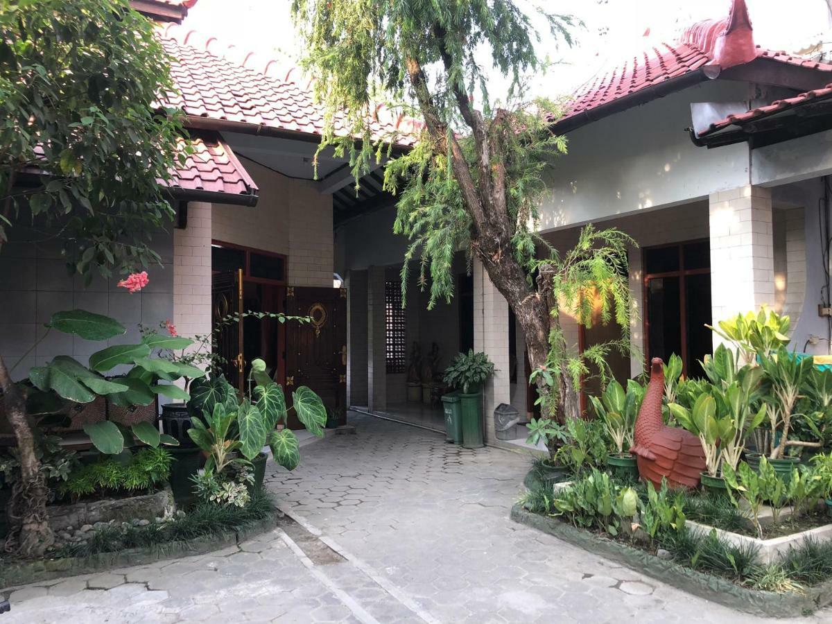 Seno Hotel 2*
